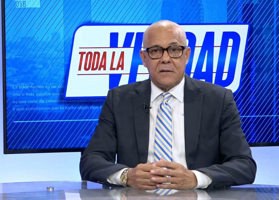 El jurista Julio César de la Rosa exige Compras y Contrataciones transparente compras por emergencias