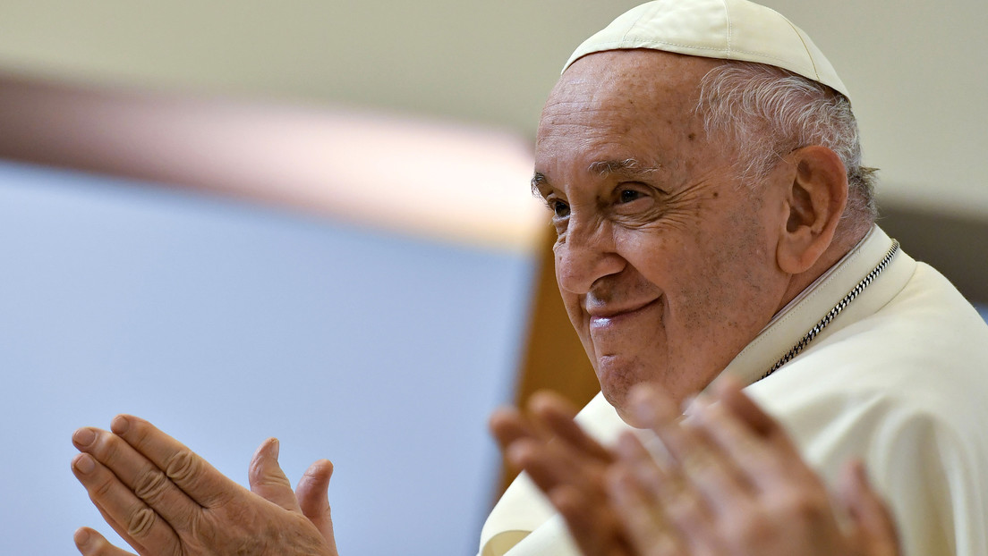 El papa anima a una "transición serena" en Haití con apoyo de la comunidad internacional