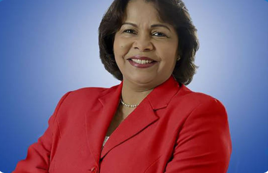 La presidenta de la Cámara de Cuentas, Emma Polanco Melo cobra pensión de RD$ 459,746.32 de la UASD que no debe recibir